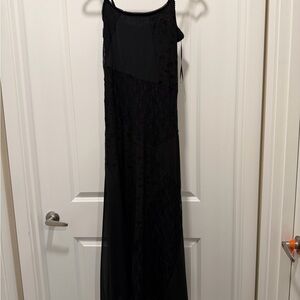 Elegant Black Lace Backless Dress